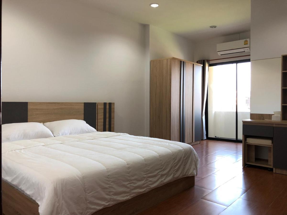 Rabbit Hotel Phetchabun Eksteriør billede