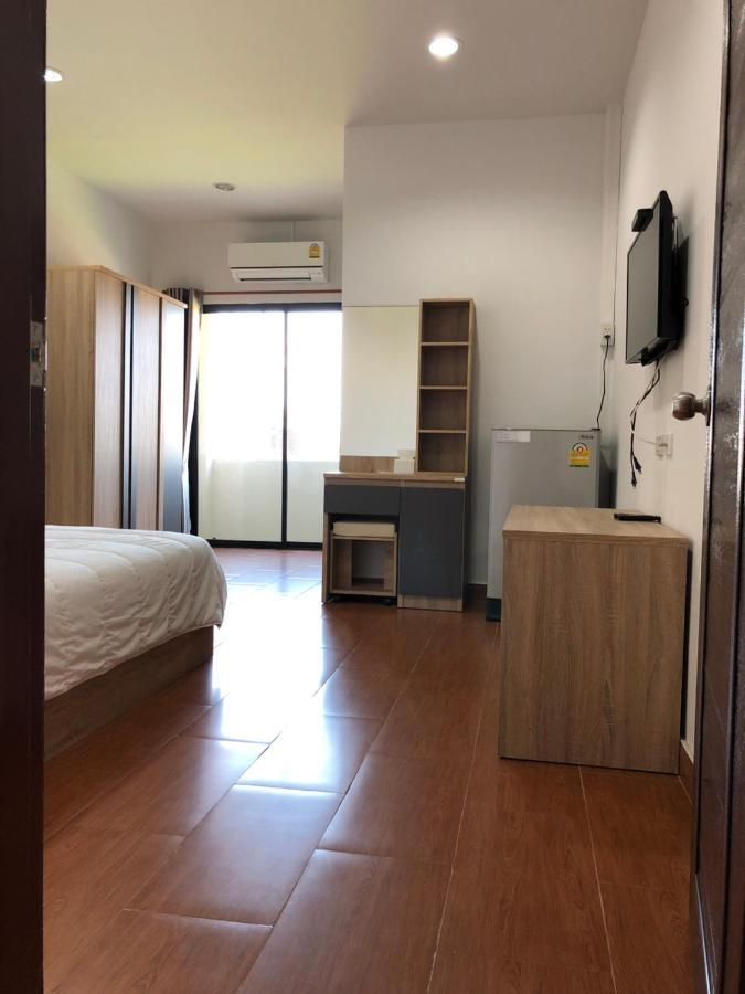 Rabbit Hotel Phetchabun Eksteriør billede