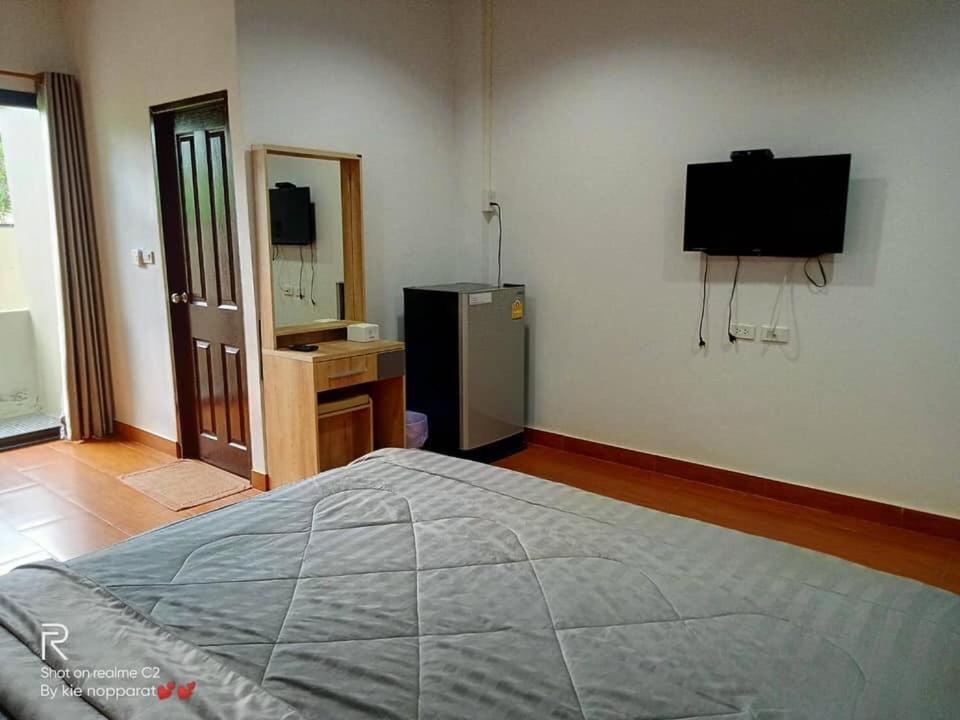 Rabbit Hotel Phetchabun Eksteriør billede