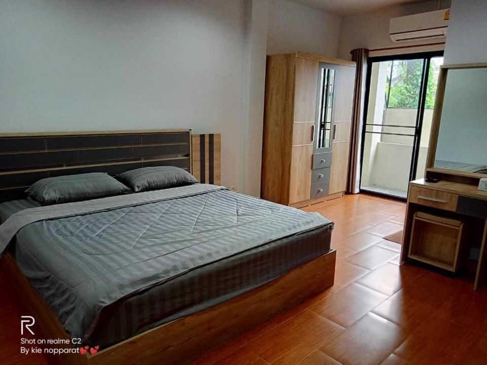 Rabbit Hotel Phetchabun Eksteriør billede